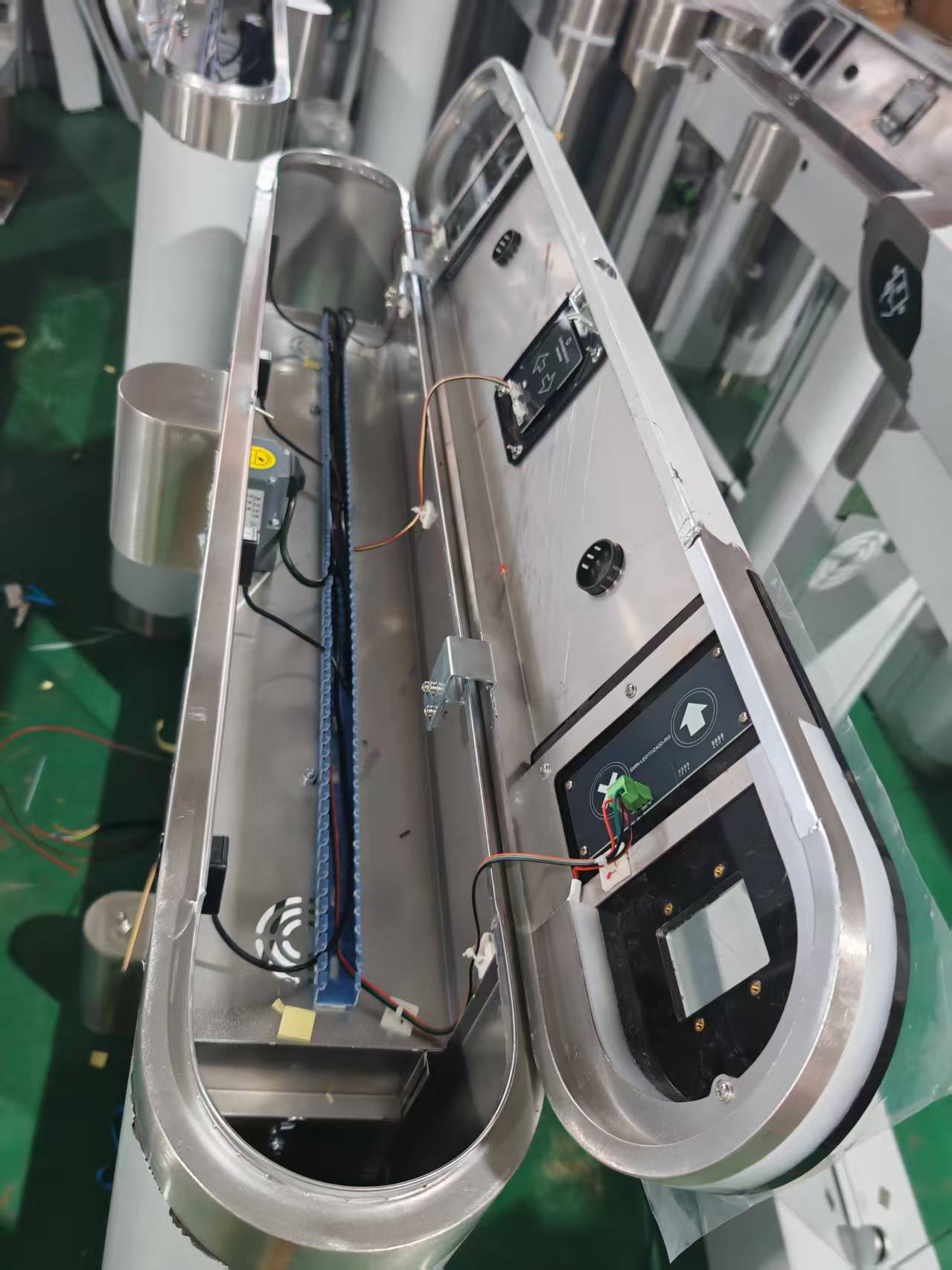 Turnstile infrared sensor array