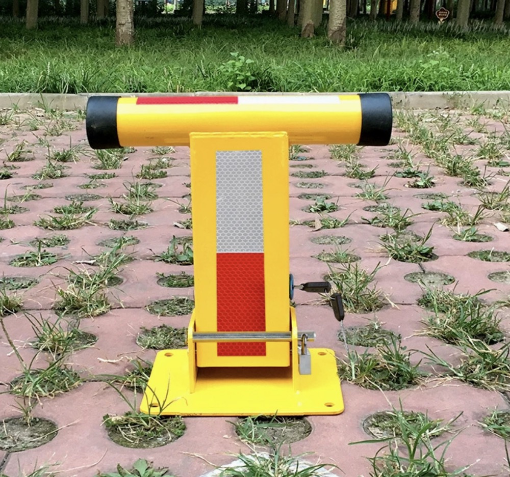 Baroxon Manual Parking Barrier in Jakarta Office